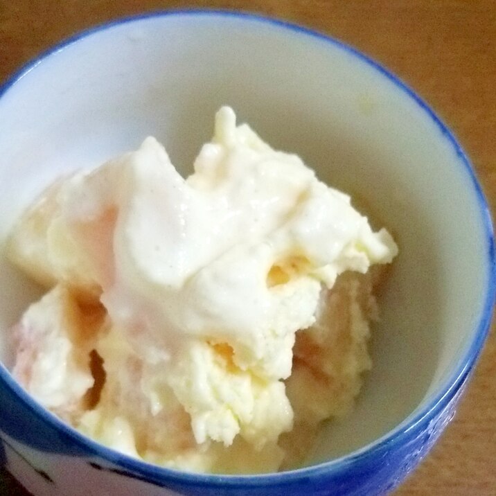 ひんやり桃のアイス